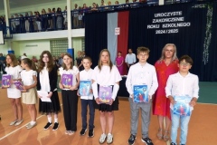 Uroczystość zakończenia roku szkolnego klasy 1-5