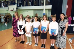 Uroczystość zakończenia roku szkolnego klasy 1-5