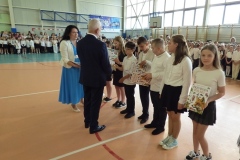 Uroczystość zakończenia roku szkolnego klasy 1-5