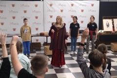 Wycieczka klas 5a i 5d do Mandorii – pełna zabawy i nauki