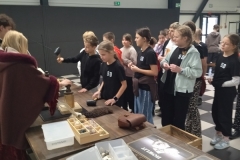 Wycieczka klas 5a i 5d do Mandorii – pełna zabawy i nauki