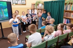 Dzieci lubią misie, misie lubią dzieci – 25 listopada Światowy Dzień Pluszowego Misia