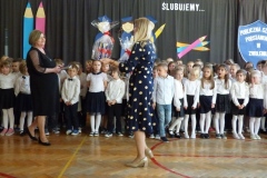 Ślubowanie klas pierwszych w Publicznej Szkole Podstawowej im. Władysława Jagiełły w Zwoleniu