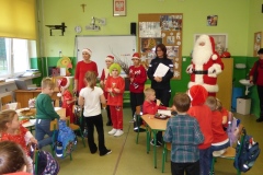 STOP! Mikołaj na drodze!