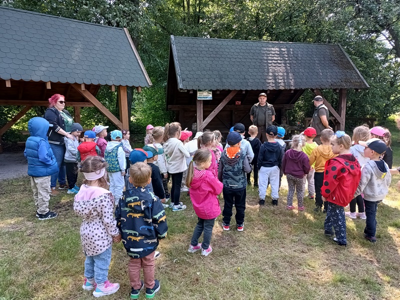 Zajęcia edukacyjne w Leśniczówce