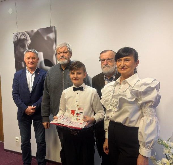 Oliwer Krok laureatem