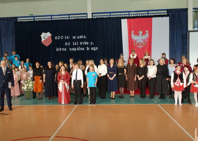 60 lat szkoły, 600 lat miasta – jedna wspólna droga